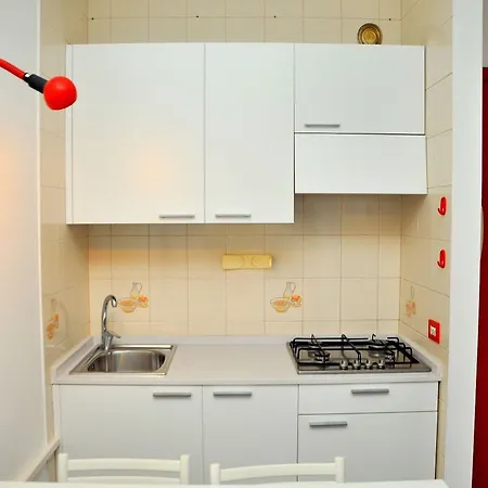 Pool And In Apartmán *