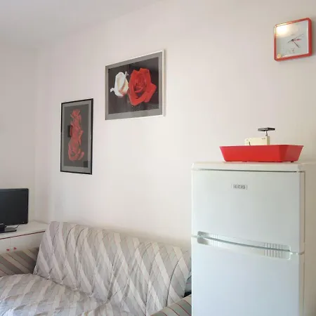 Pool And In Apartamento