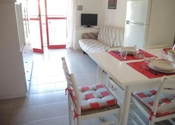 Pool And In Lejlighed Bibione