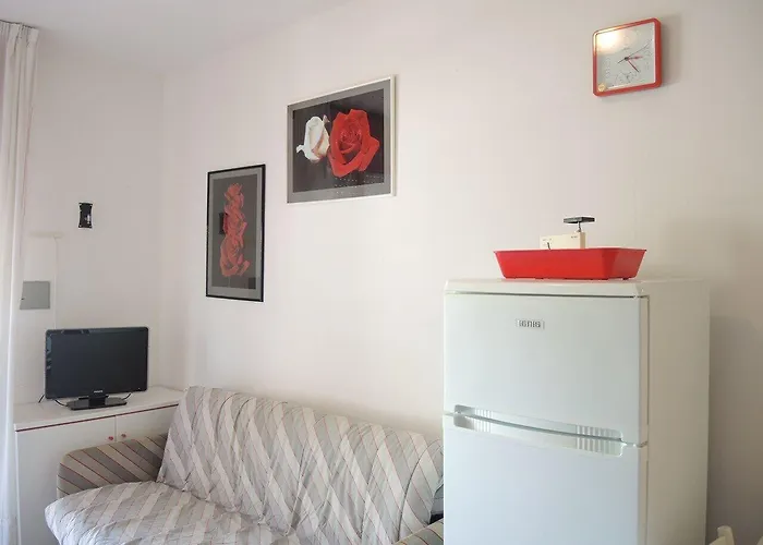 Lejlighed Pool And In